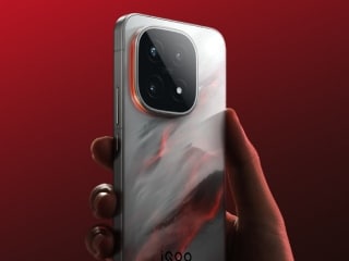iQOO 15 to Feature 2K Samsung 'Everest' Display With M14 Luminescent Material