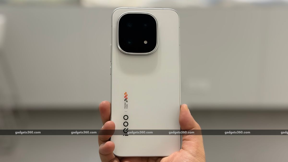 iqoo 15 review ndtv design 2 iQOO 15