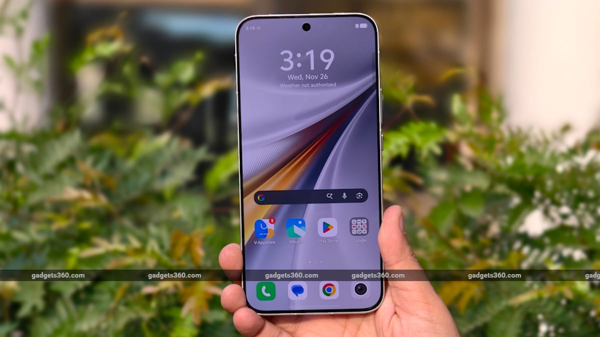 iqoo 15 review ndtv display iqoo