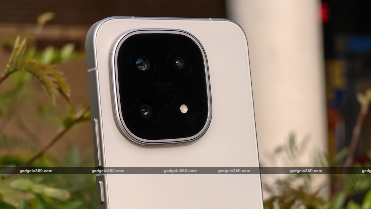 Amazon Great Republic Day Sale: Top Smartphone Deals You Shouldn't Miss