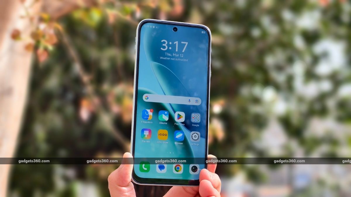 iqoo Z11x 5g review ndtv display iQOO Z11x 5G