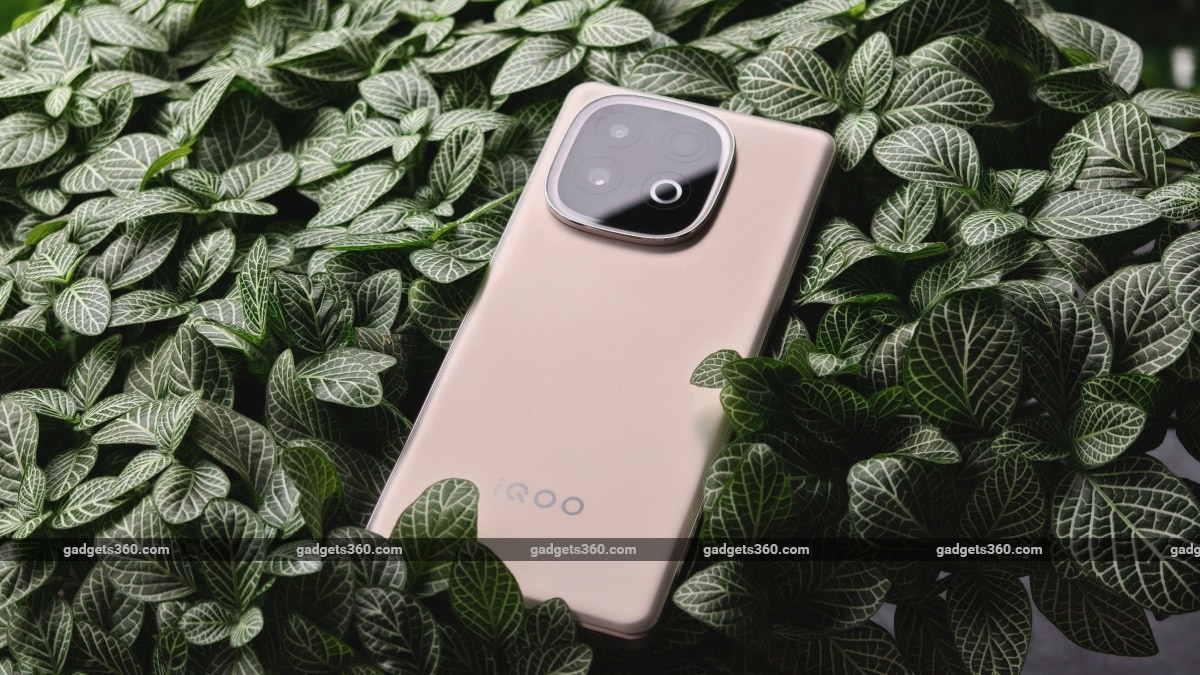 iqoo neo 10 design ip65 gadgets 360 iQOO  iQOONeo10