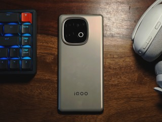 iQOO Neo 10 Review: Gaming-Grade Hardware for Everyone