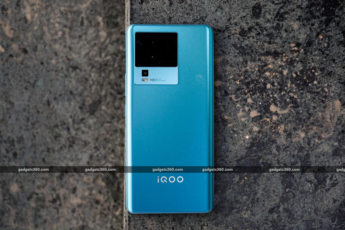 iQoo Neo 7 5G: Should You Buy This Instead of the Realme 10 Pro+?