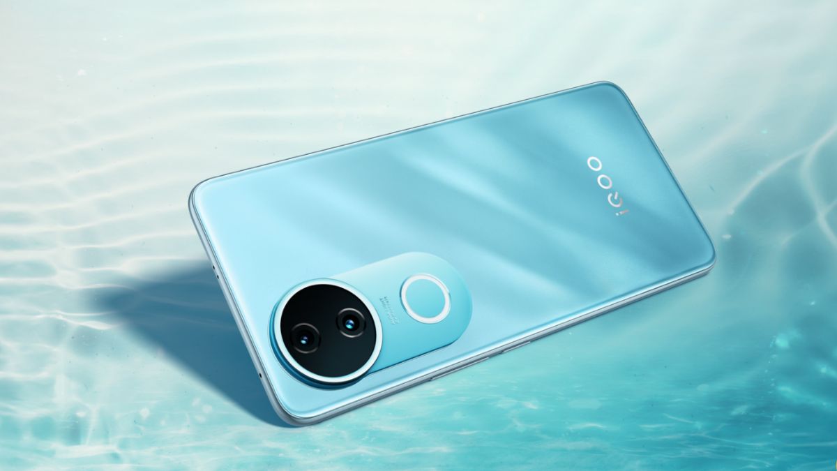 iQOO Z10R 5G With Dimensity 7400 SoC Now Available for Purchase in India: Price, Offers