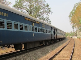 Aadhaar Will Soon Be Required to Book Train Tickets Online Aadhaar Will Soon Be Required to Book Train Tickets Online