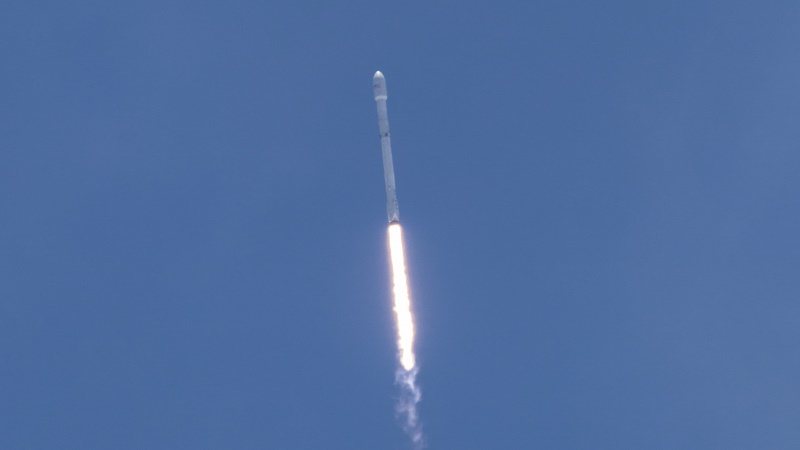 SpaceX Successfully Launches Iridium Satellites Into Orbit Atop Falcon 9