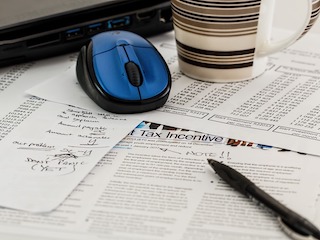 ITR Filing Last Date Today: How to File Income Tax Return (ITR) Online; Link Aadhaar and PAN