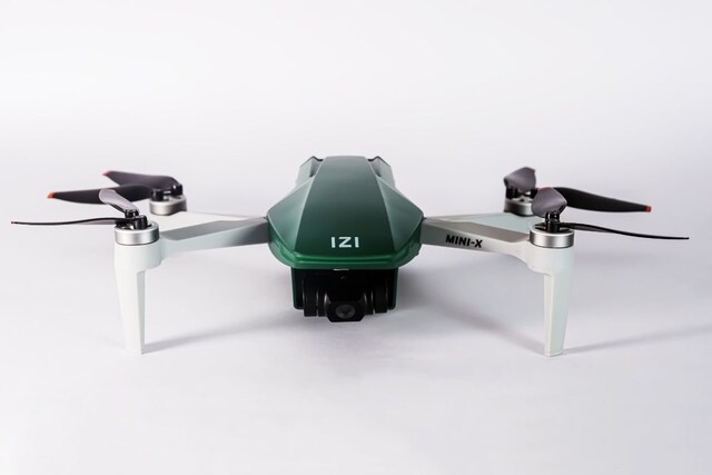 Izi Mini X Nano Drone With 3-Axis Gimbal, 4Km Live Video Range Launched in India Izi Mini X Nano Drone With 3-Axis Gimbal, 4Km Live Video Range Launched in India