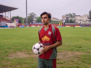 Jaadugar Review: Jitendra Kumar&rsquo;s Netflix Movie Is a Reprehensible Relic