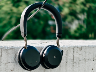 Jabra Evolve 2 75 Review: Still the Best 'Bang for Your Buck' Office Headset?