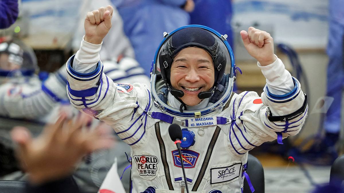 Japan Aims to Put an Astronaut on the Moon by Late 2020s, Launch Mars Probe in 2024