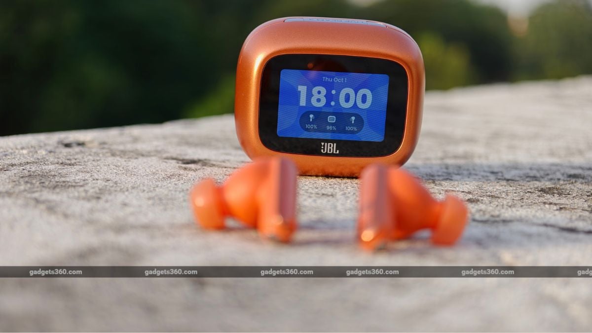 jbl live beam 4 review gadgets 360 9 JBL Live Beam 4