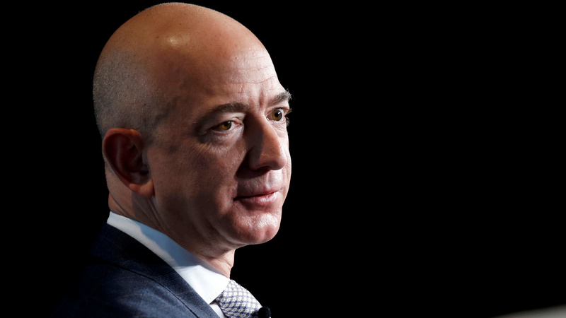 Amazon CEO Jeff Bezos Accuses National Enquirer Parent Company of 'Extortion' Over 'Intimate Texts'