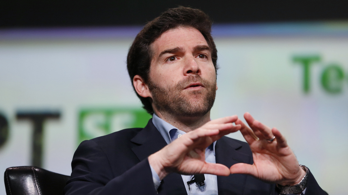 LinkedIn CEO Jeff Weiner to Step Down After 11 Years, Says Time Is Right