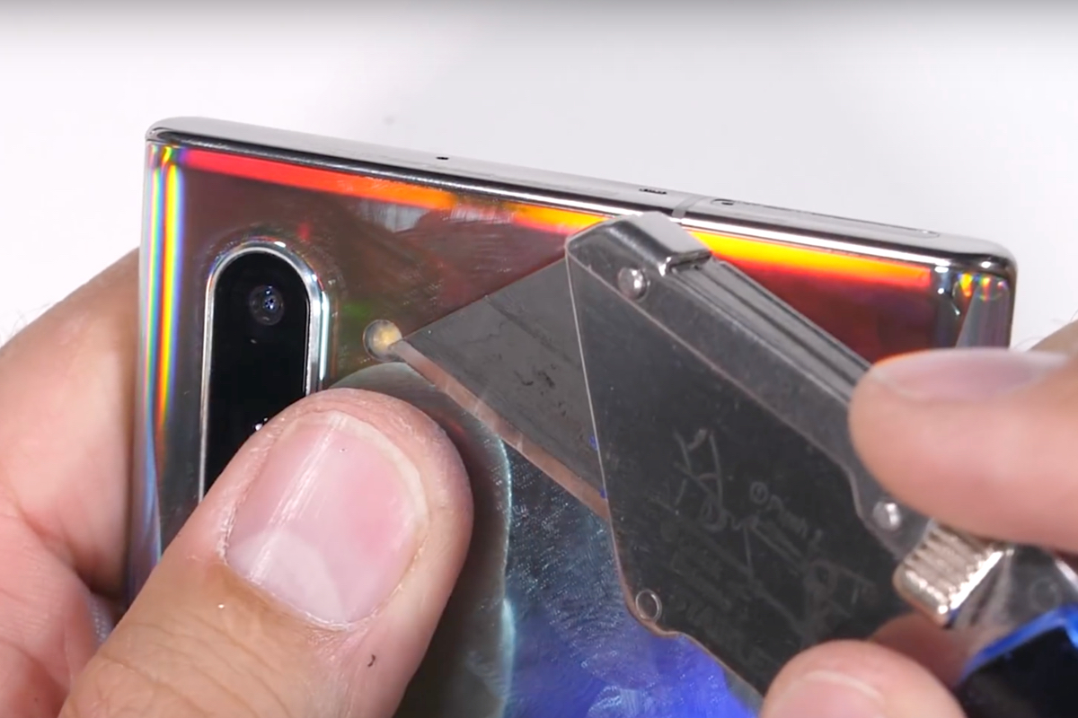 Samsung Galaxy Note 10+ 5G Survives Durability Test, Comes Out as a 'Winner'