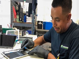 The Exploding Problem With Recycling iPads, iPhones, and Other Gadgets. They Catch Fire The Exploding Problem With Recycling iPads, iPhones, and Other Gadgets. They Catch Fire
