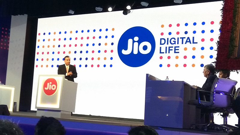 Reliance Jio 4G Launched - How to Get SIM Card, Plans, Phones, MNP, Jio Apps, and More