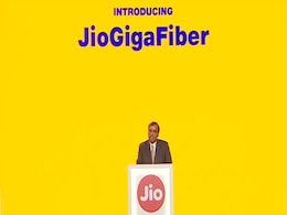 Reliance Jio GigaFiber के साथ सिर्फ 600 रुपये में मिलेगा ब्रॉडबैंड, लैंडलाइन और टीवी का कॉम्बो: रिपोर्ट Reliance Jio GigaFiber के साथ सिर्फ 600 रुपये में मिलेगा ब्रॉडबैंड, लैंडलाइन और टीवी का कॉम्बो: रिपोर्ट