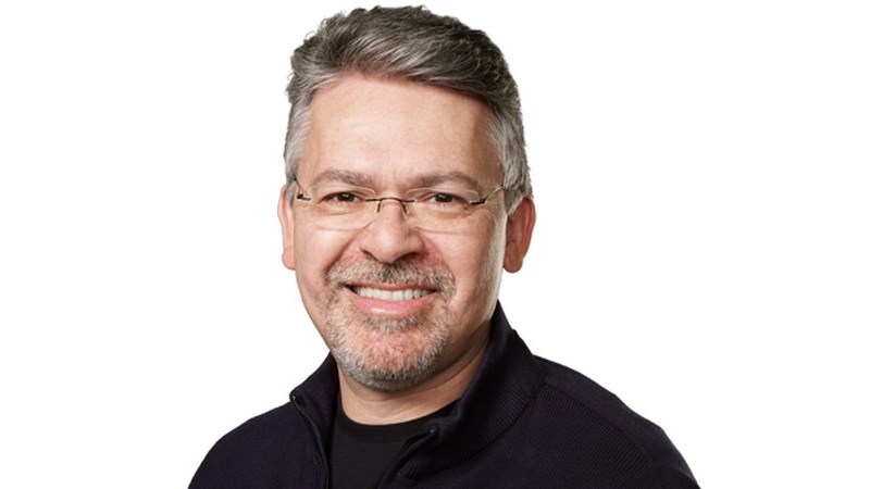 Apple Elevates AI Chief John Giannandrea to Senior Vice President of ML, AI Strategy
