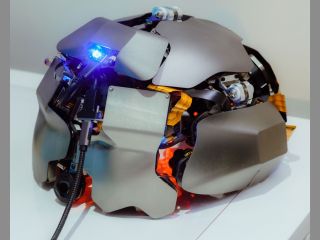 Kernel Helmet That Is Claimed to Read Human Mind Starts Shipping for $50,000 in US