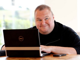 Megaupload Founder Kim Dotcom Loses US Extradition Appeal in New Zealand Court