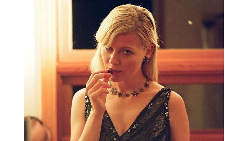 YouTube Said to Enlist Kirsten Dunst, George Clooney for Comedy