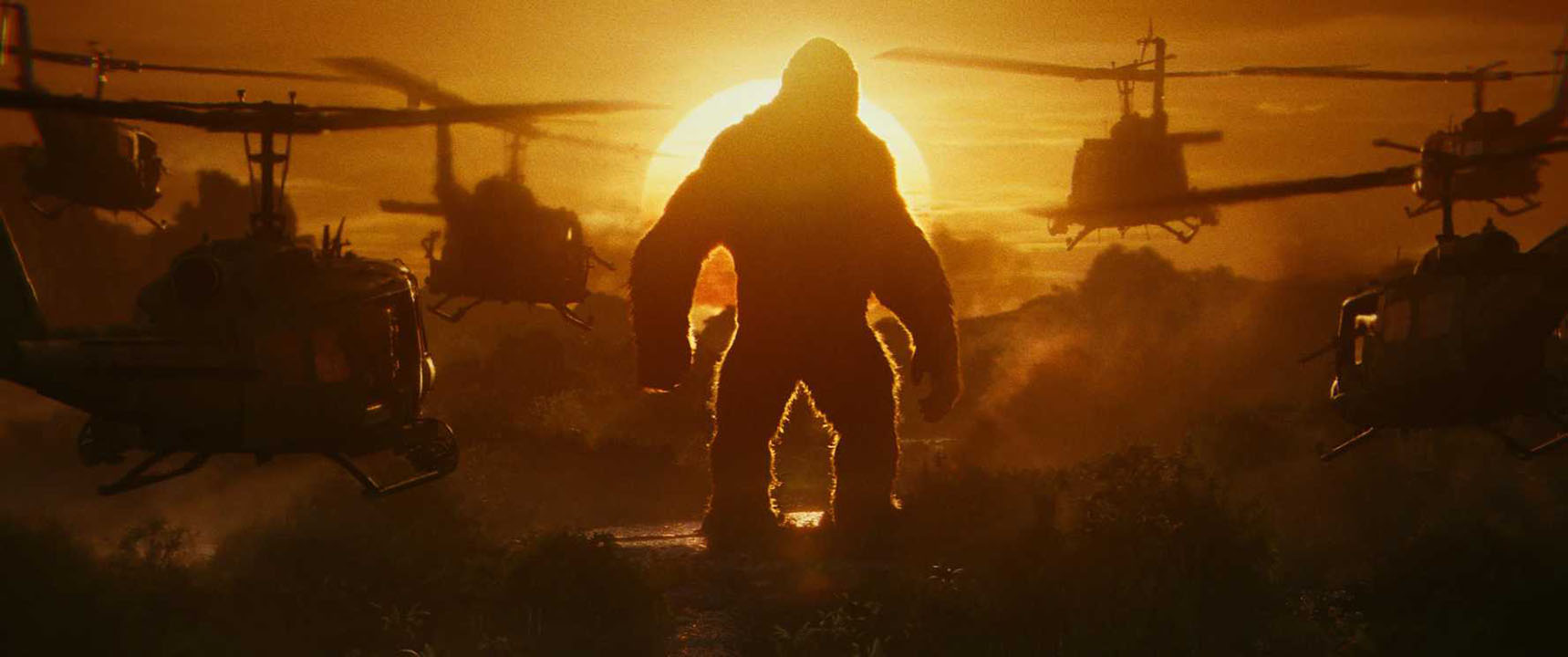 Kong Skull Island Review: An Insipid Homage to 'Apocalypse Now' With a Bunch of Monsters Thrown In