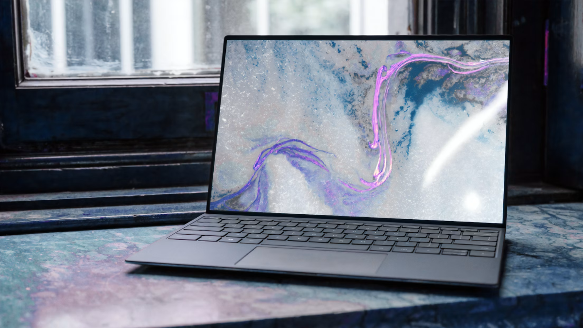 Best Thin & Light Laptops Under ₹70,000 for College, Coding, and Gaming