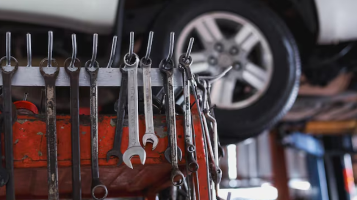 Essential Toolkits from Bosch and Black+Decker for Car Maintenance For The DIY Mechanic