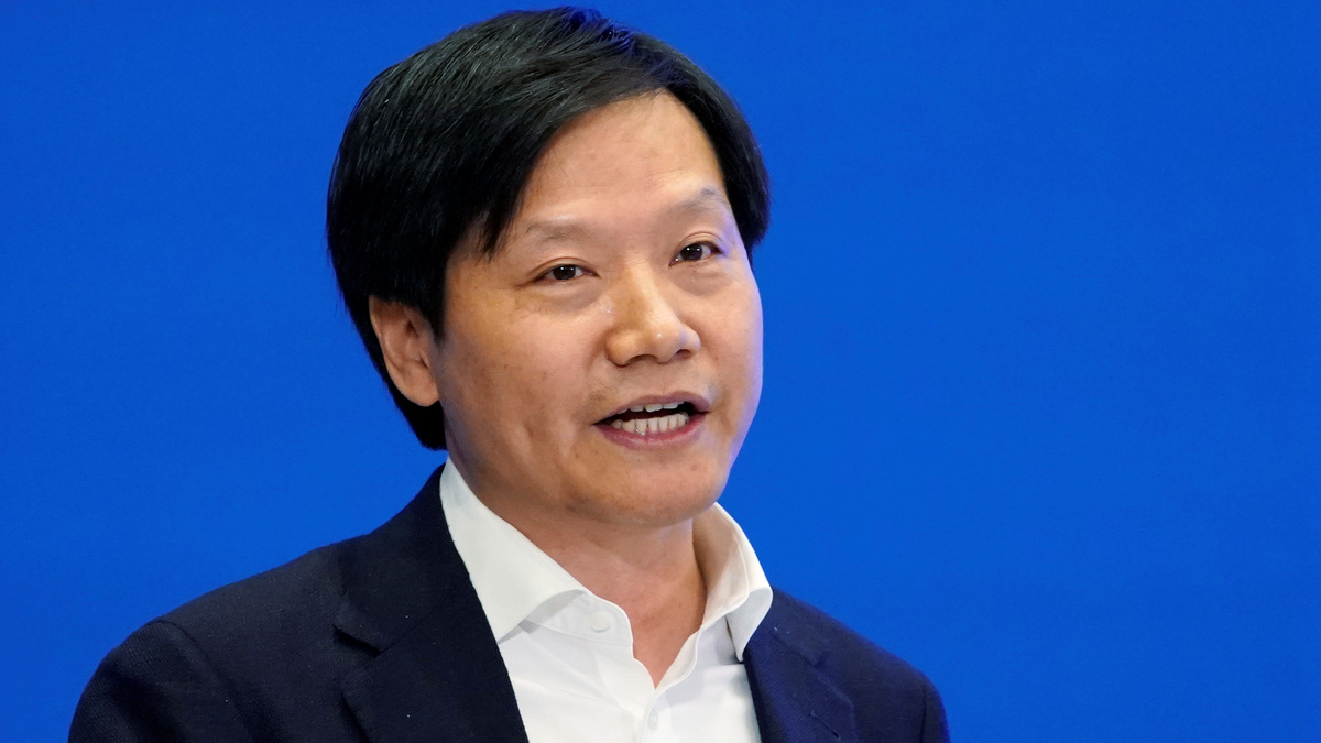 Xiaomi CEO Urges China's Smartphone Industry to Return to Work as Soon as Possible