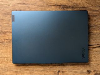 Lenovo Yoga Pro 7i Review: Keeping It Slim and Professional