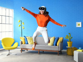 Lenovo Mirage Solo Standalone Daydream VR Headset, Mirage VR180 Camera, New Glass C220 Launched at CES 2018