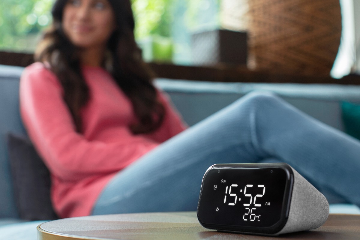 Lenovo Smart Clock Essential With Google Assistant Support Launched in India, Priced at Rs. 4,499