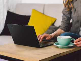 Lenovo ThinkPad X1 Carbon, X1 Yoga Refreshed With PrivacyGuard Feature to Block Screens From Prying Eyes