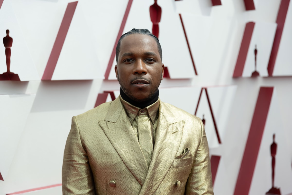 Leslie Odom Jr. Joins Knives Out 2, Opposite Daniel Craig, Dave Bautista, and Kathryn Hahn: Report