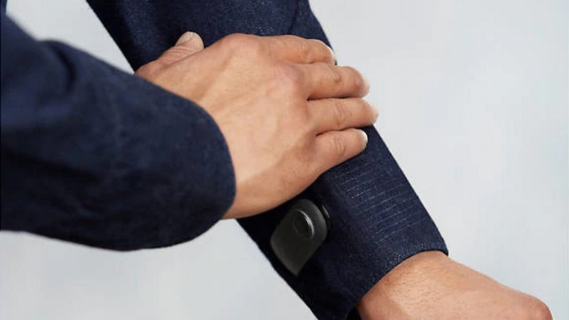 Google, Levi's Commuter X Jacquard Smart Jacket to Warn Users If They Leave Their Phone Behind