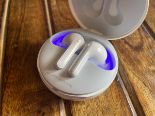 LG Tone Free HBS-FN7 True Wireless Earphones Review: &lsquo;UVnano&rsquo; Self-Cleaning Earphones