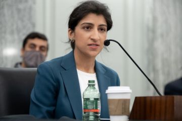 Facebook Seeks US FTC Chair Lina Khan&#039;s Recusal in Antitrust Case