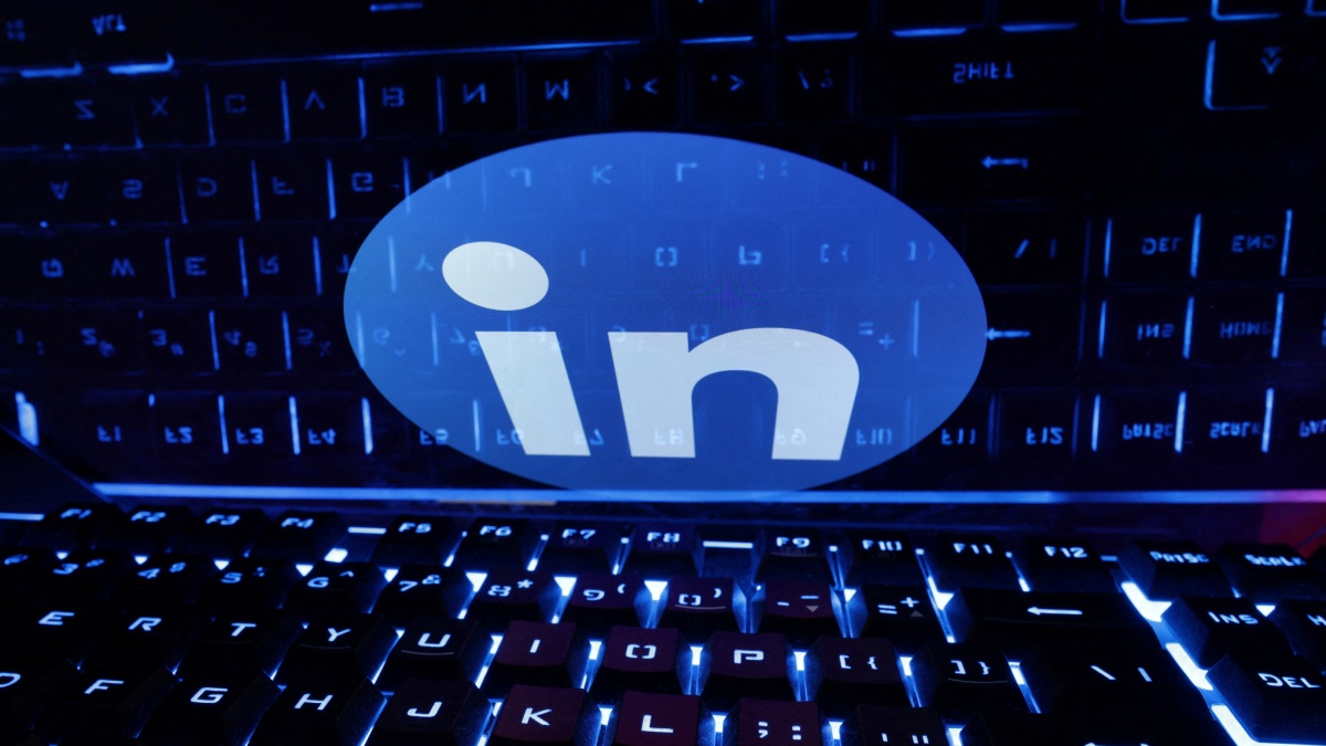 LinkedIn Said to Cut Over 700 Jobs, Shut Down China Focussed InCareers App