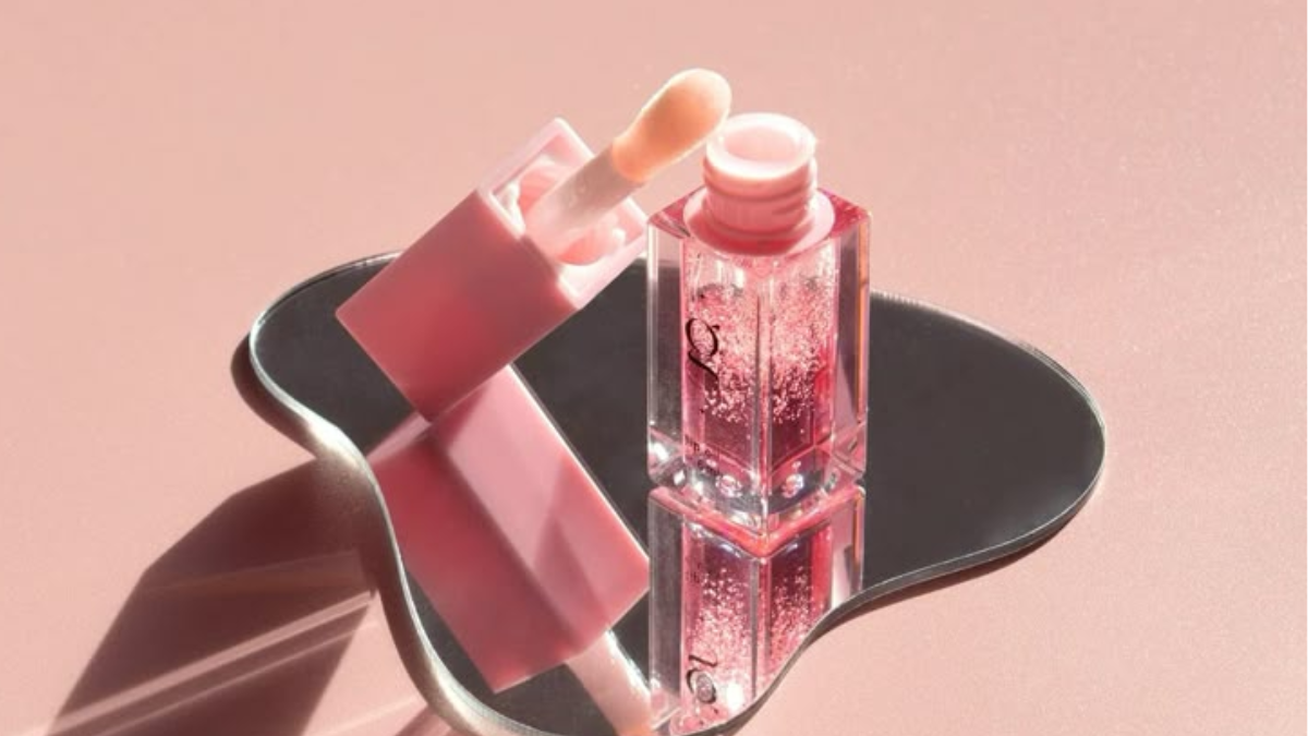 pH-Measuring Lip Oils: Why Colour-Changing Lip Treatments Are Replacing Traditional Heavy Glosses