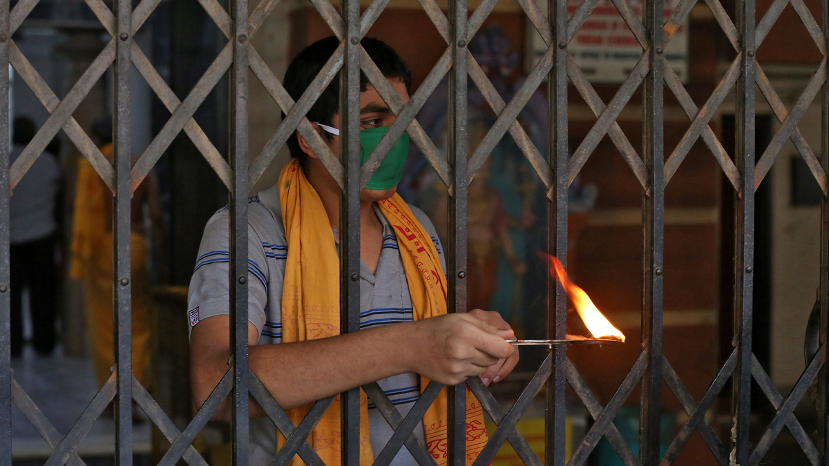 India Sees a Huge Drop in Visits to Public Places, Google Data Reveals