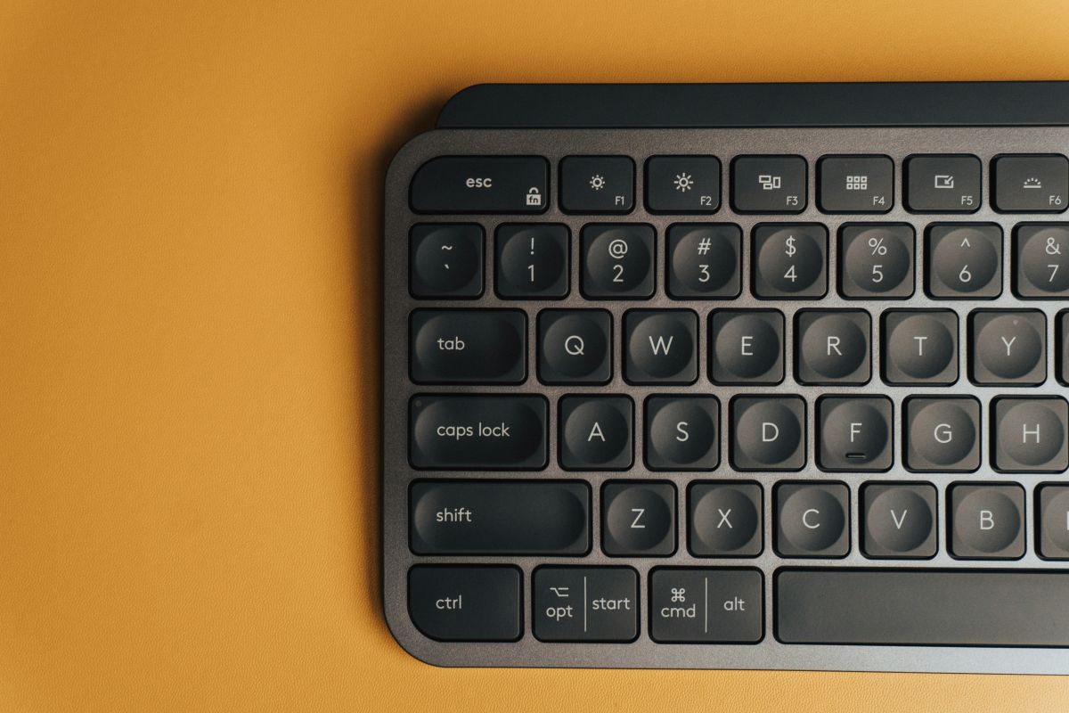 Amazon Sale 2025: Top Deals on Logitech, Dell, HP, and More PC Accessories