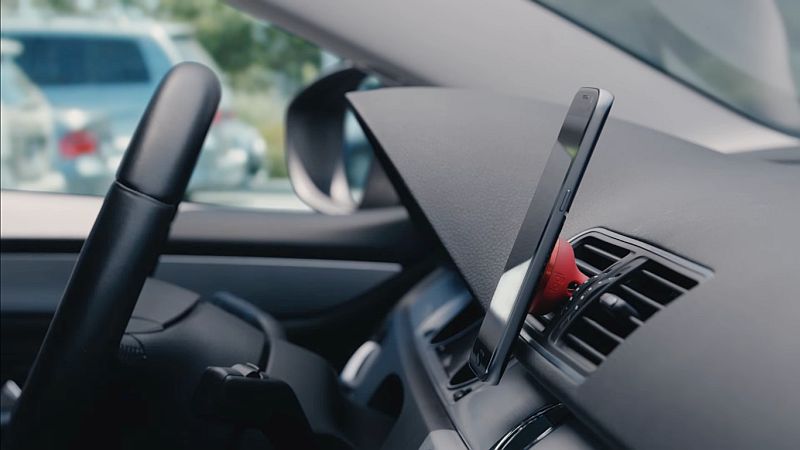 Logitech's ZeroTouch Brings Amazon Alexa to Any Car