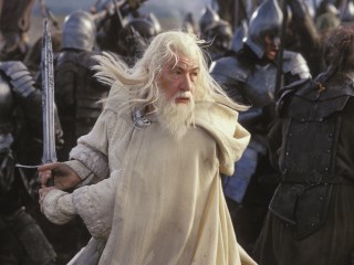 Amazon&#039;s Lord of the Rings Finds Showrunners in JD Payne, Patrick McKay