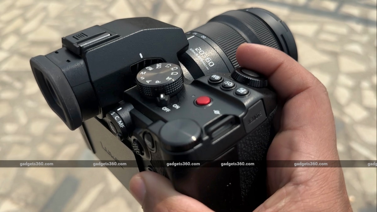 lumix s5 ii controls Panasonic LUMIX S5 II controls