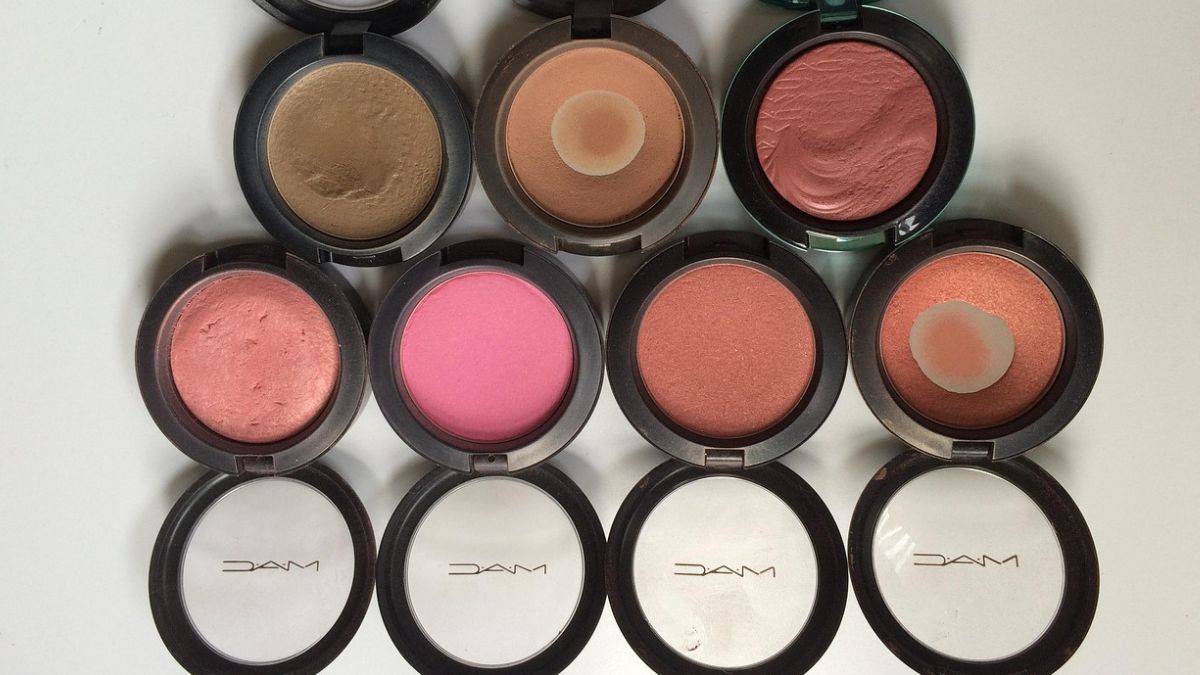 Must-Have MAC Products You Can Grab Now on Myntra