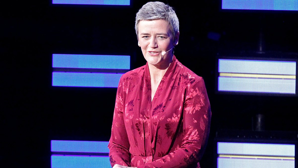 Facebook Breakup Would Be Solution of Last Resort, Says EU's Vestager