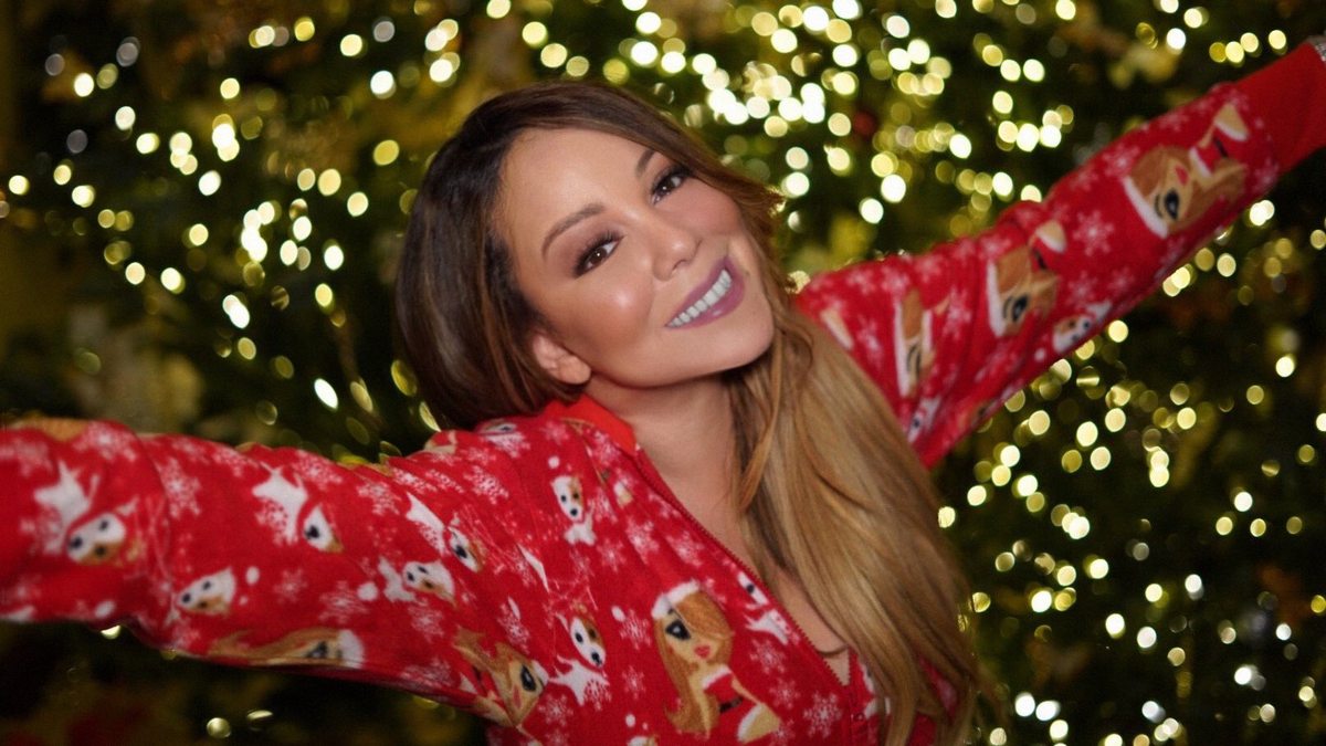 Mariah Carey's Twitter Account Hacked on New Year's Eve, Offensive Tweets Posted