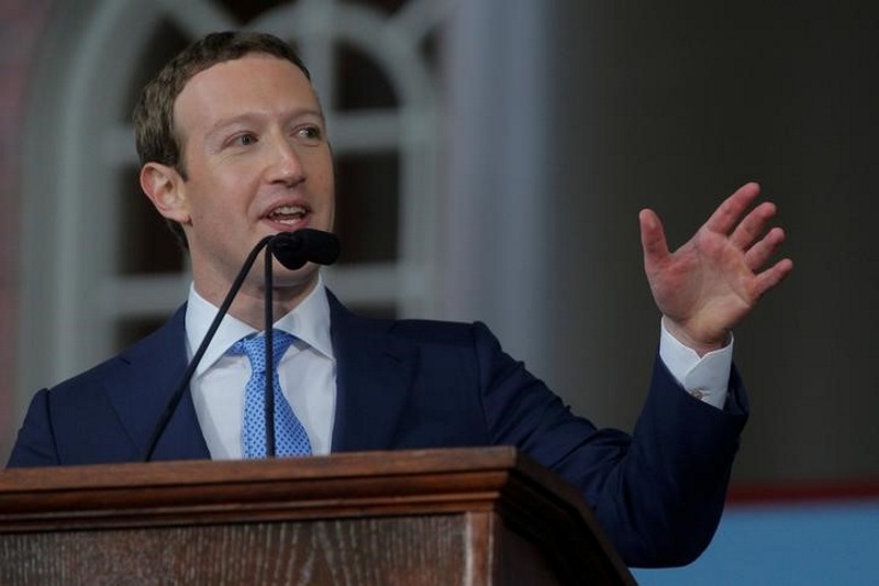 Facebook Moves Toward Revealing Political Ad Backers